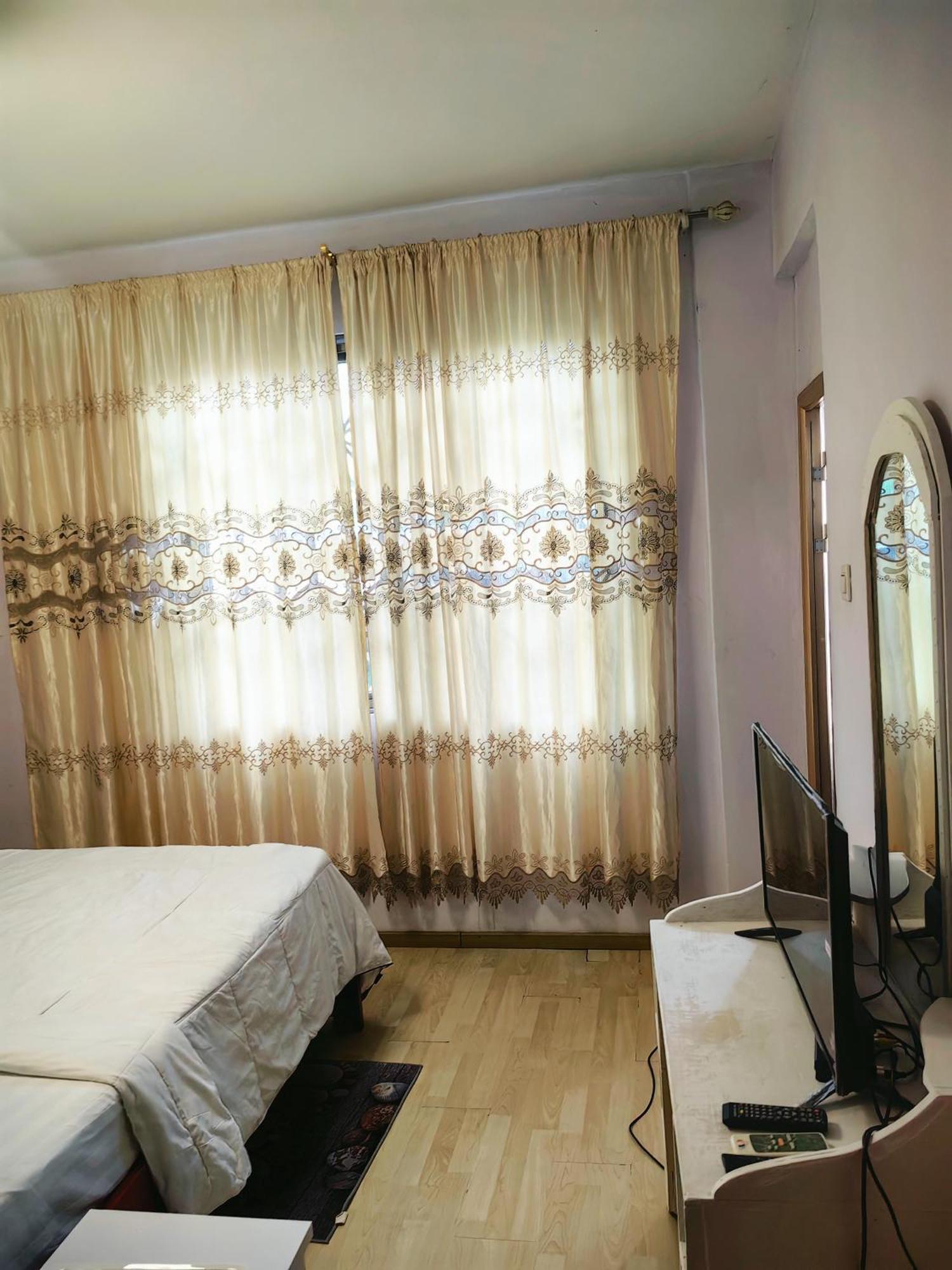 Hongyuanprimierhotel Accra Eksteriør billede